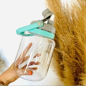 "The Juggler" Large Hydration Jug Water Bottle. NWT - Asobu